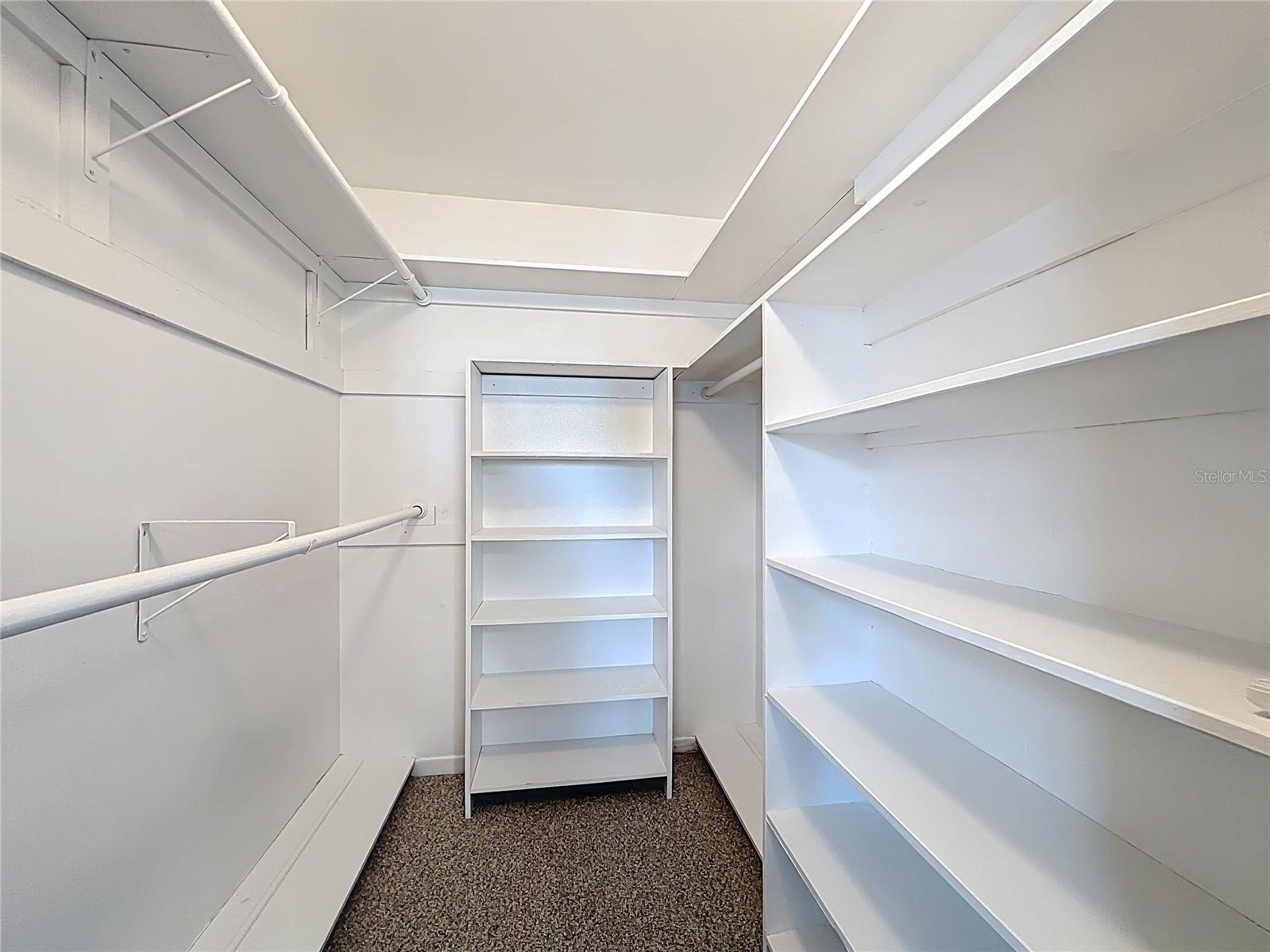 MARINA HARBOUR CONDO - Residential Lease