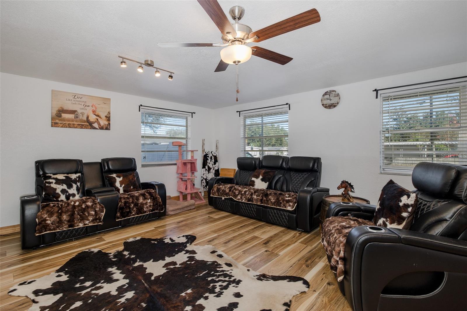 ELFERS - Residential