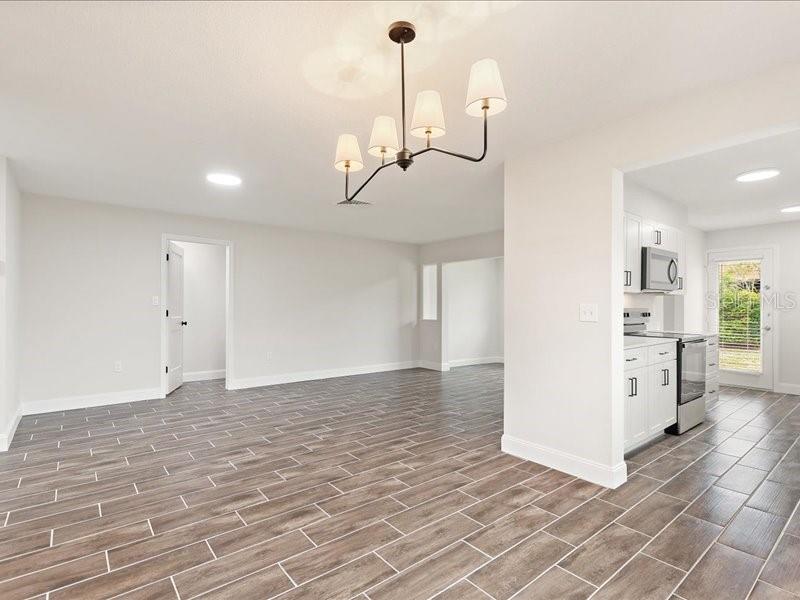 CURRY CREEK CONDO VILLA - Residential