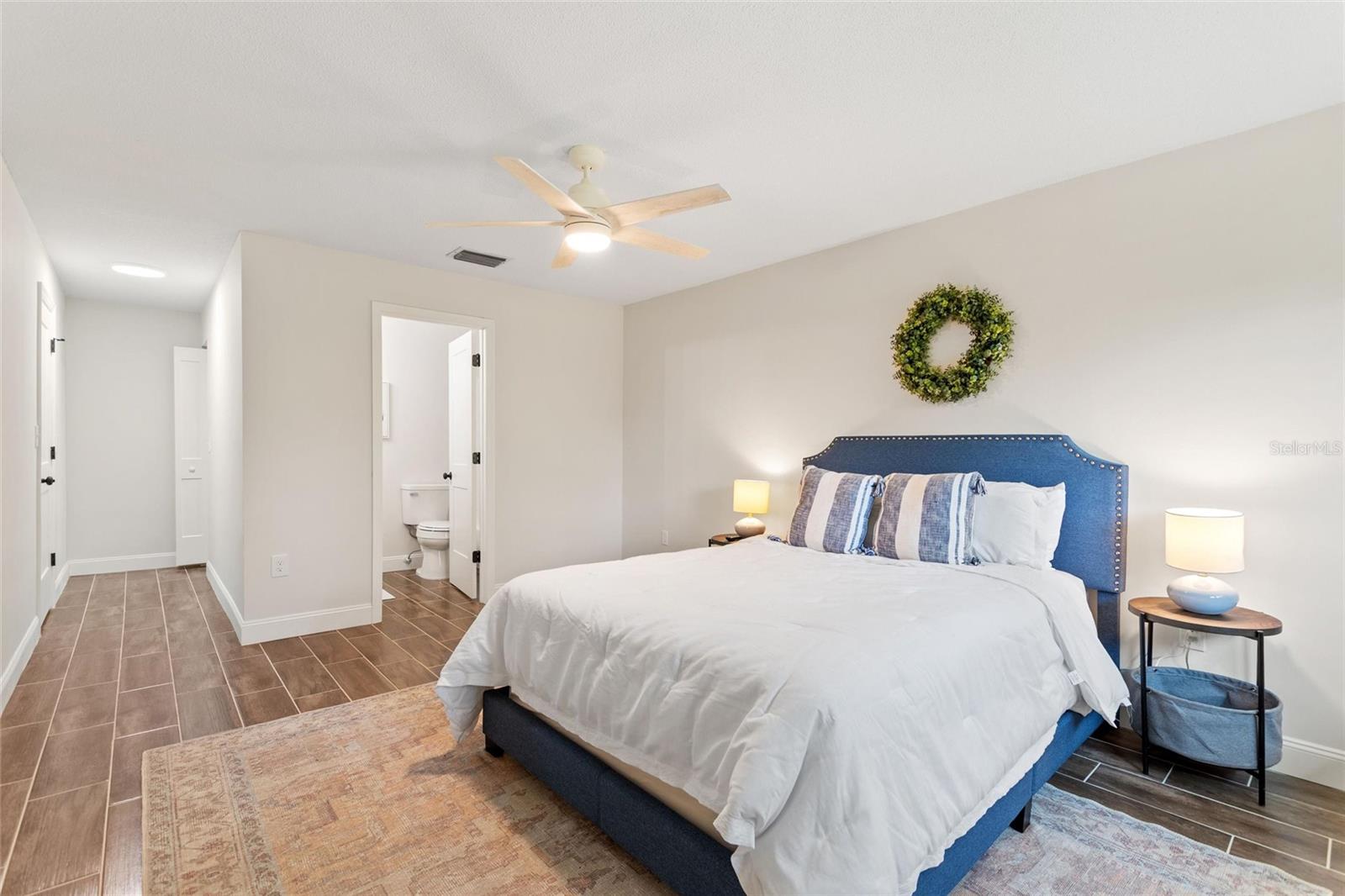 CURRY CREEK CONDO VILLA - Residential