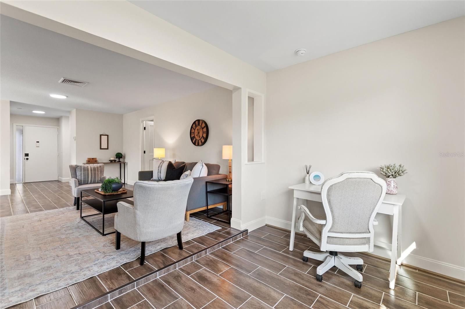 CURRY CREEK CONDO VILLA - Residential