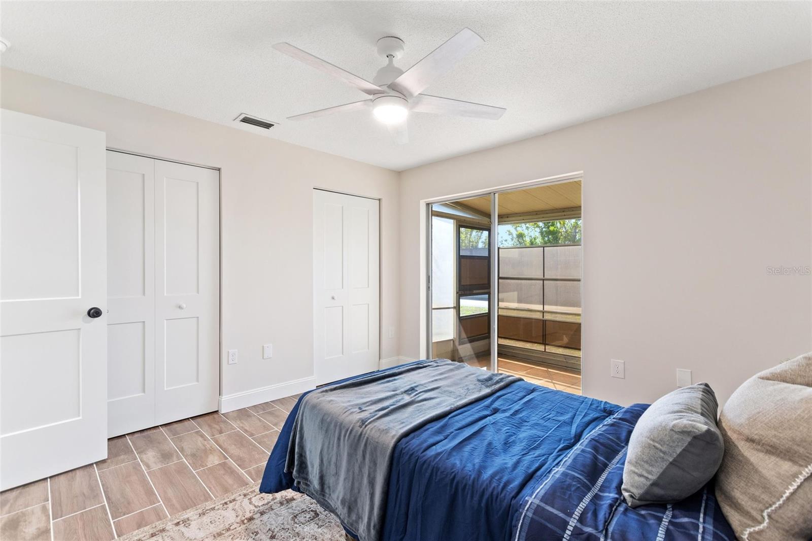 CURRY CREEK CONDO VILLA - Residential