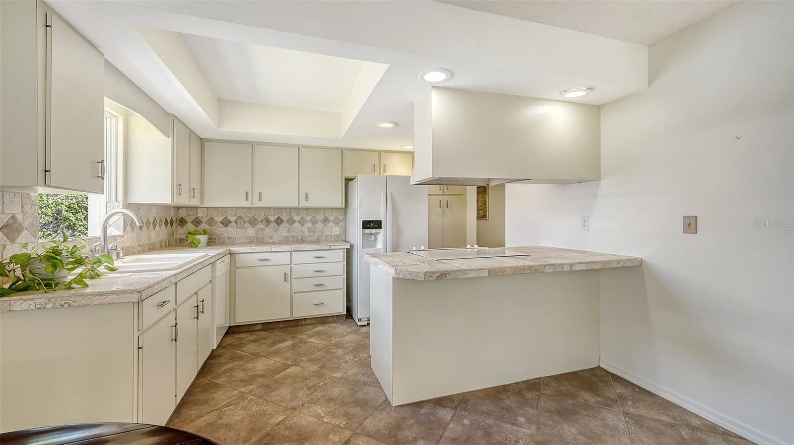 THE MEADOWS - Residential