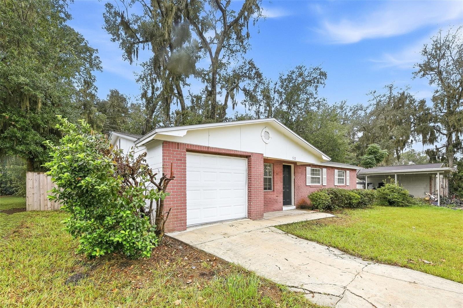 512 BLAIRMORE BOULEVARD W