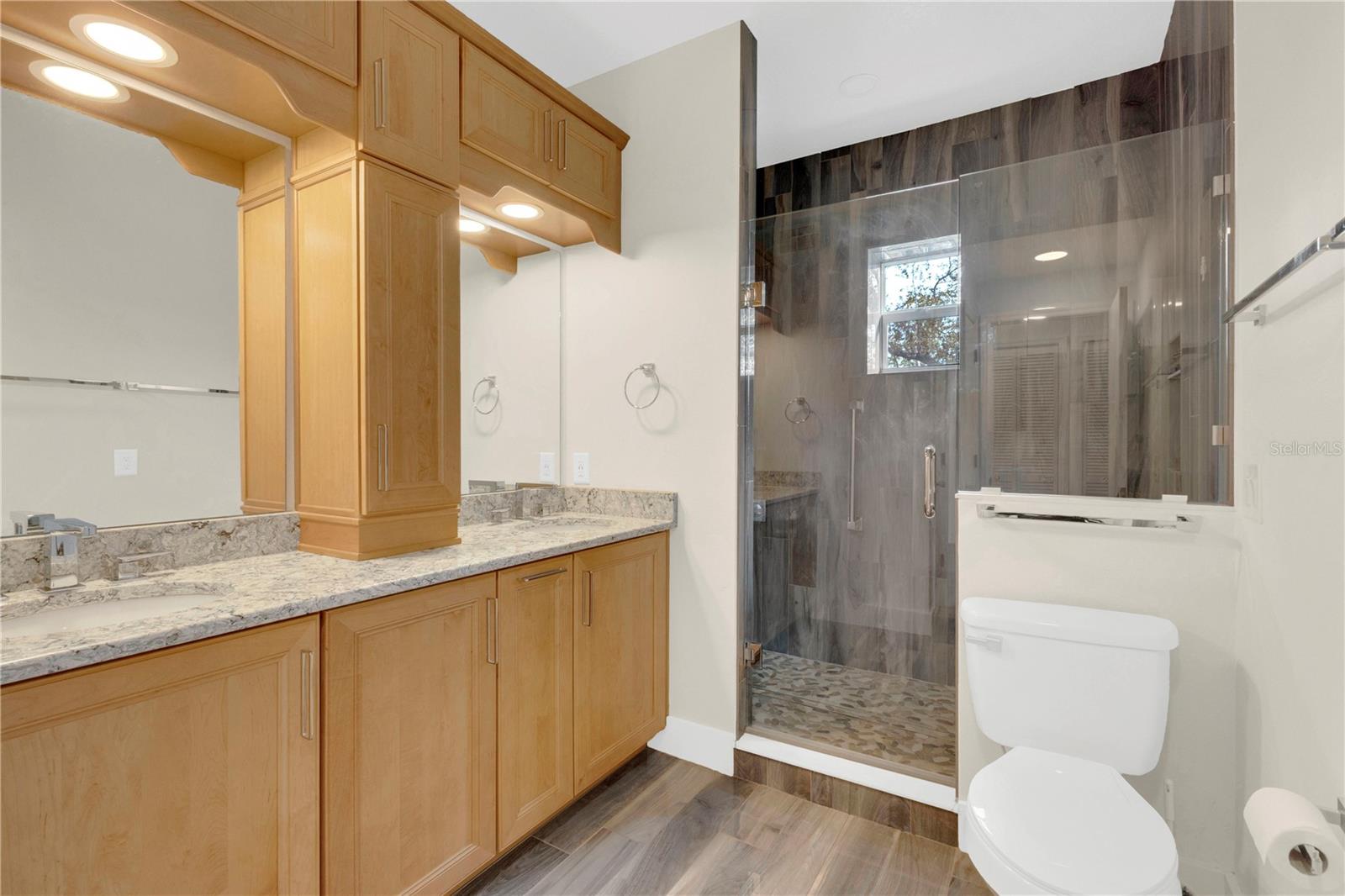 LAKE AVALON HEIGHTS - Residential