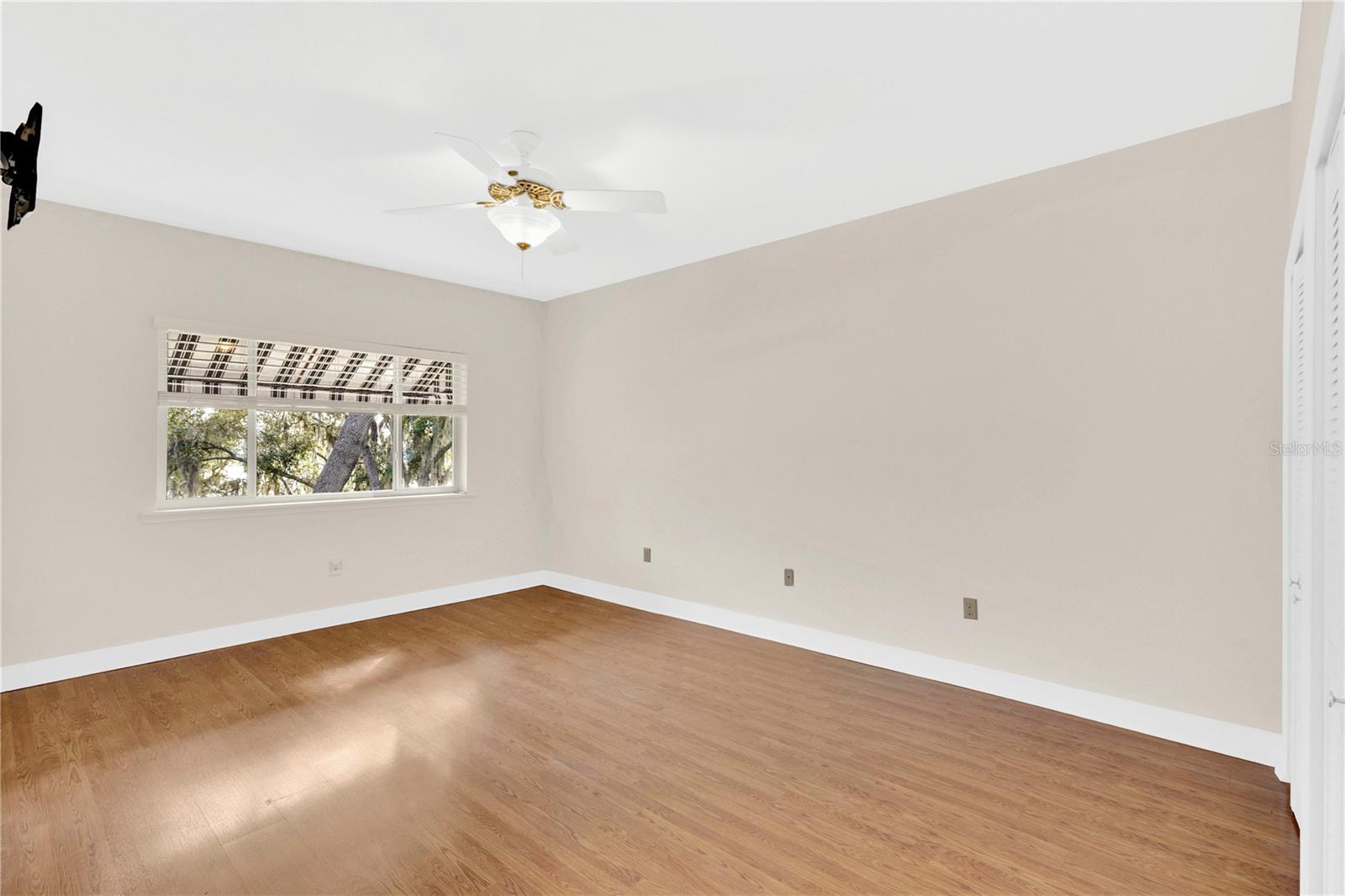 LAKE AVALON HEIGHTS - Residential