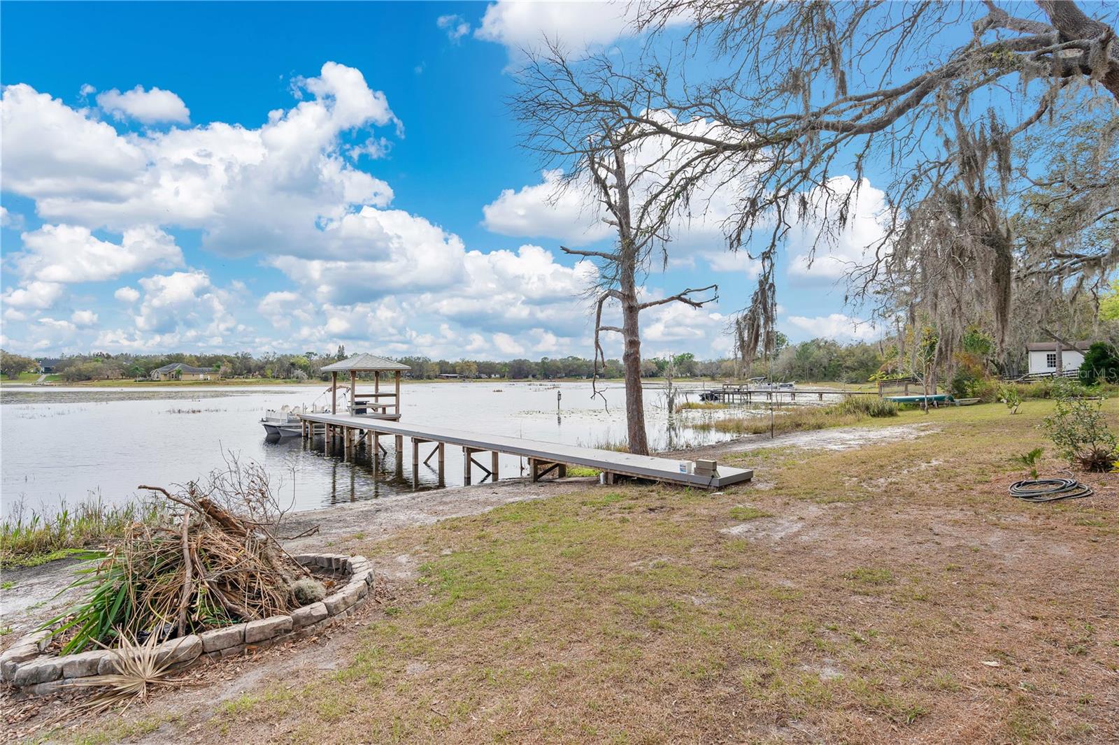 LAKE AVALON HEIGHTS - Residential