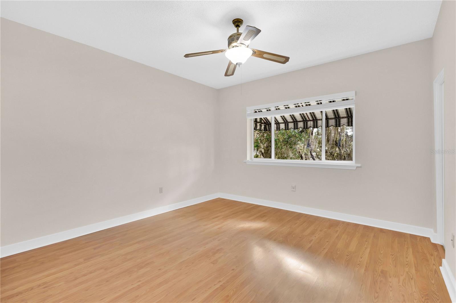 LAKE AVALON HEIGHTS - Residential