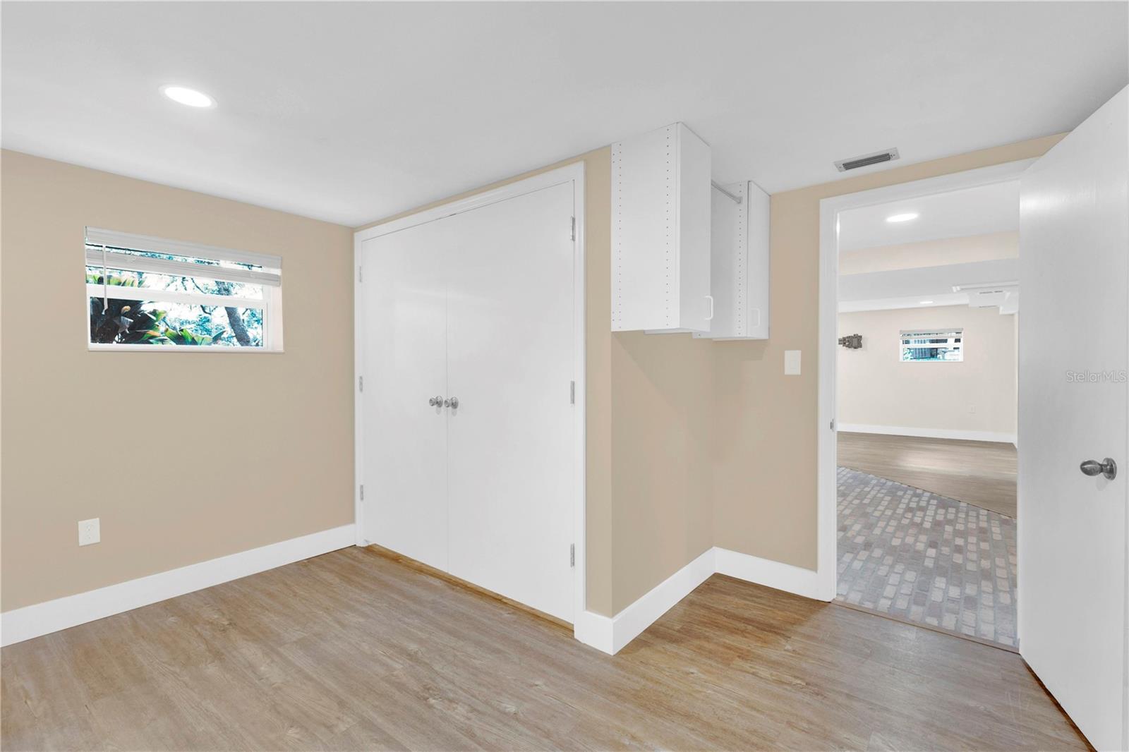 LAKE AVALON HEIGHTS - Residential