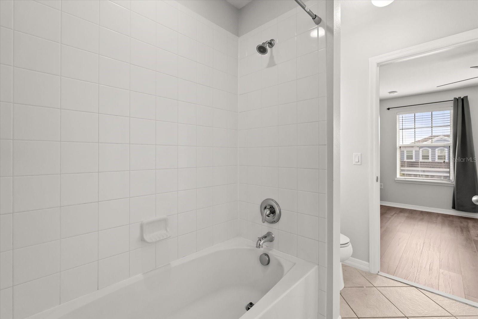 ENCLAVE/LK JEAN - Residential