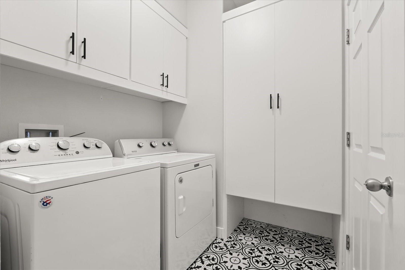 ENCLAVE/LK JEAN - Residential