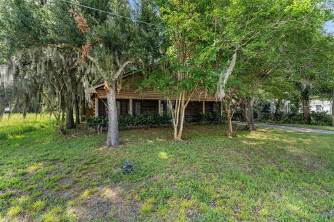 Photo of 541 Blanche Avenue, Umatilla, FL 32784 (MLS # O6417510)