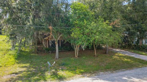 Tiny photo for 541 Blanche Avenue, Umatilla, FL 32784 (MLS # O6417510)