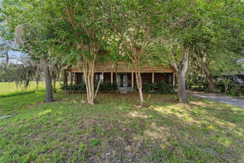 Tiny photo for 541 Blanche Avenue, Umatilla, FL 32784 (MLS # O6417510)