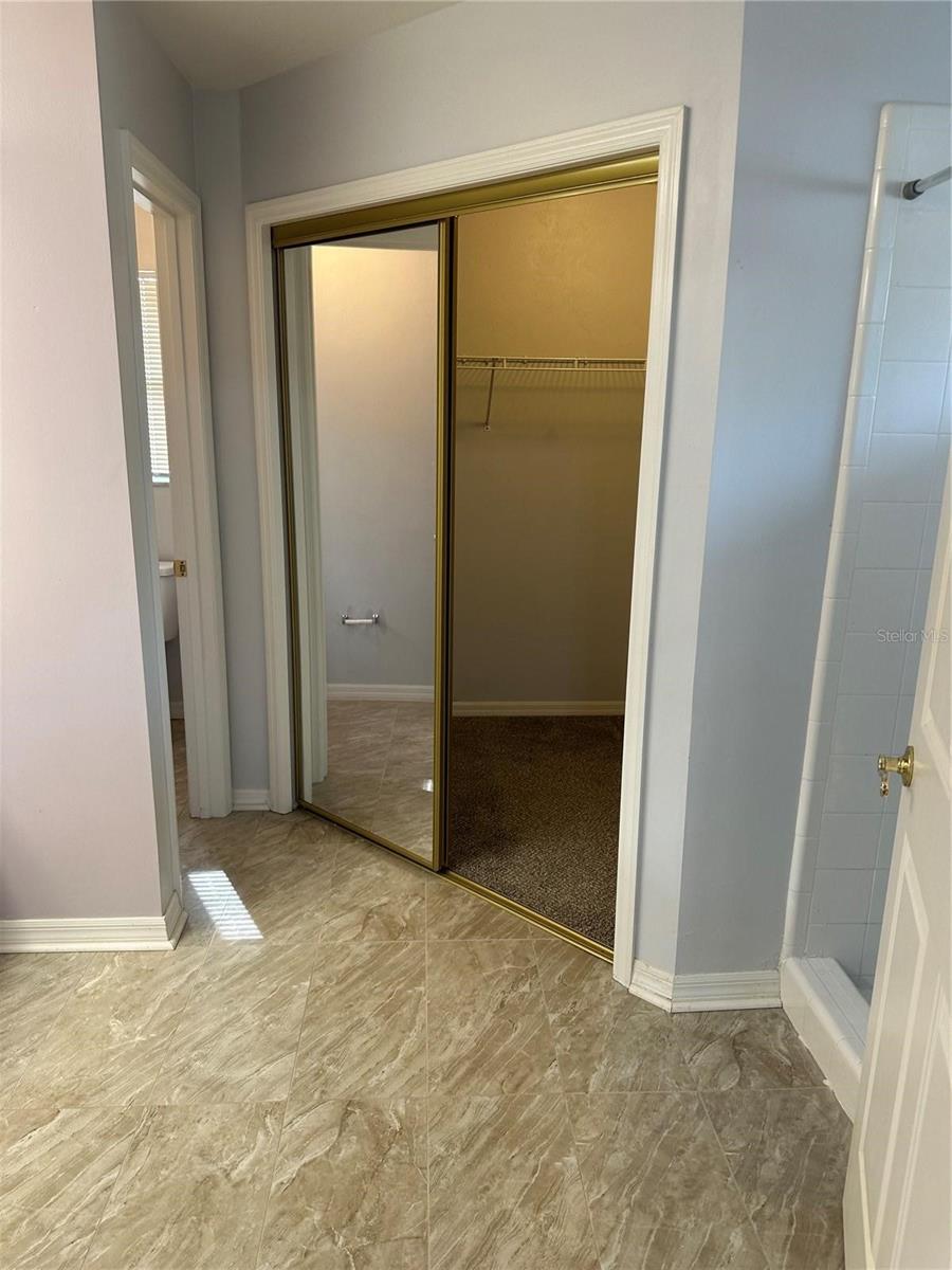 BROADMOOR - Residential