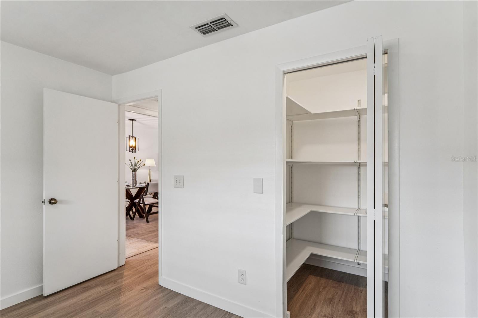 AZALEA WOODS CONDO - Residential