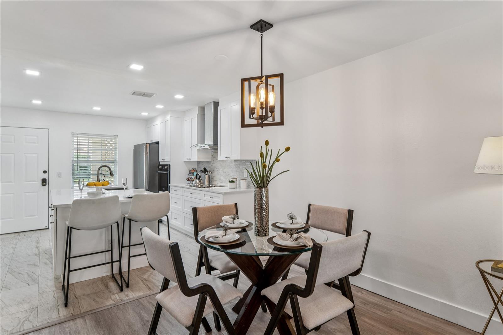 AZALEA WOODS CONDO - Residential