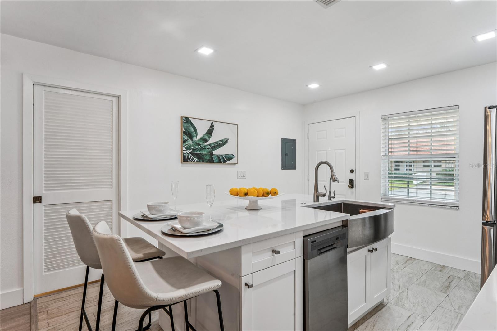 AZALEA WOODS CONDO - Residential