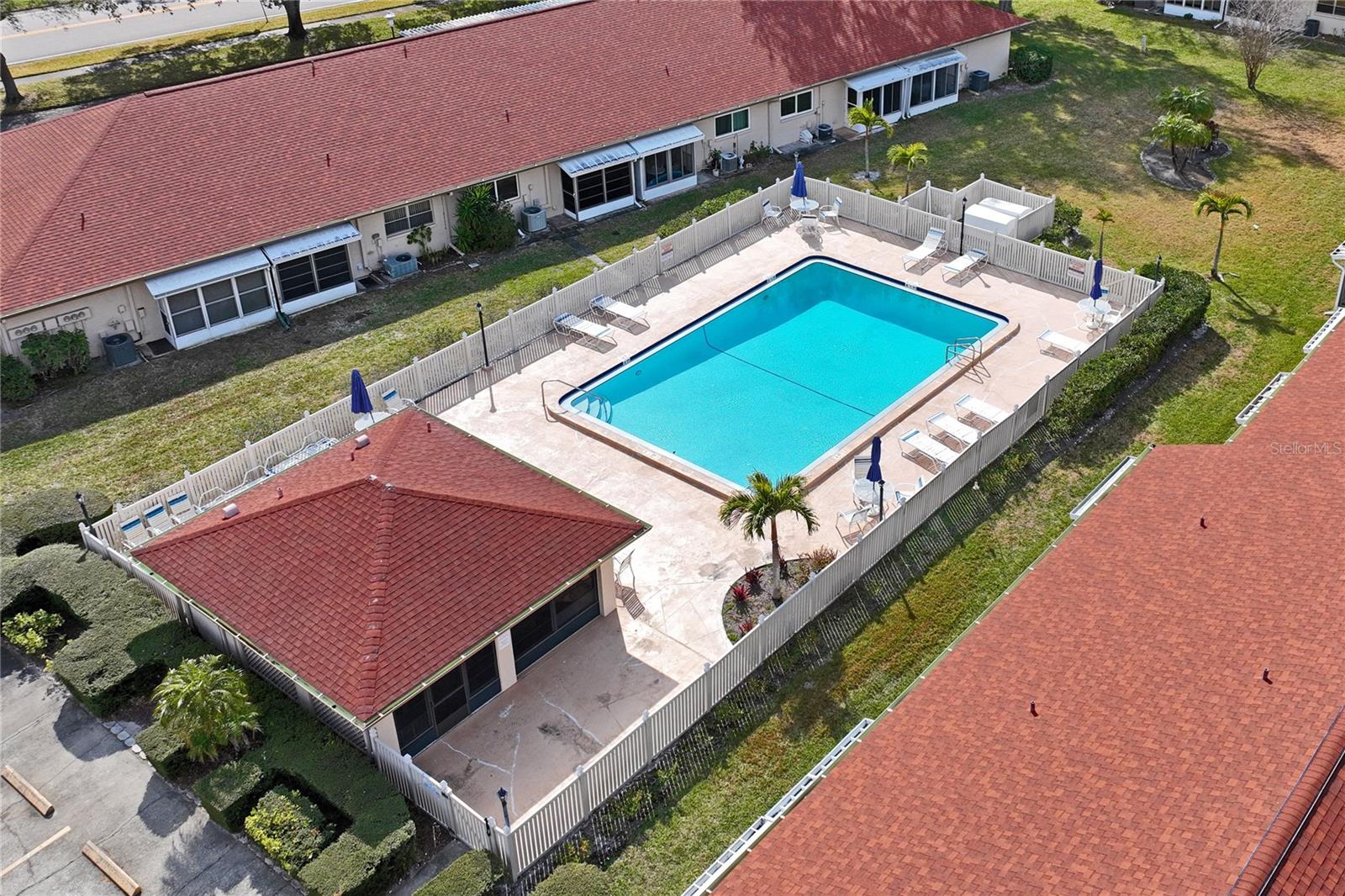 AZALEA WOODS CONDO - Residential