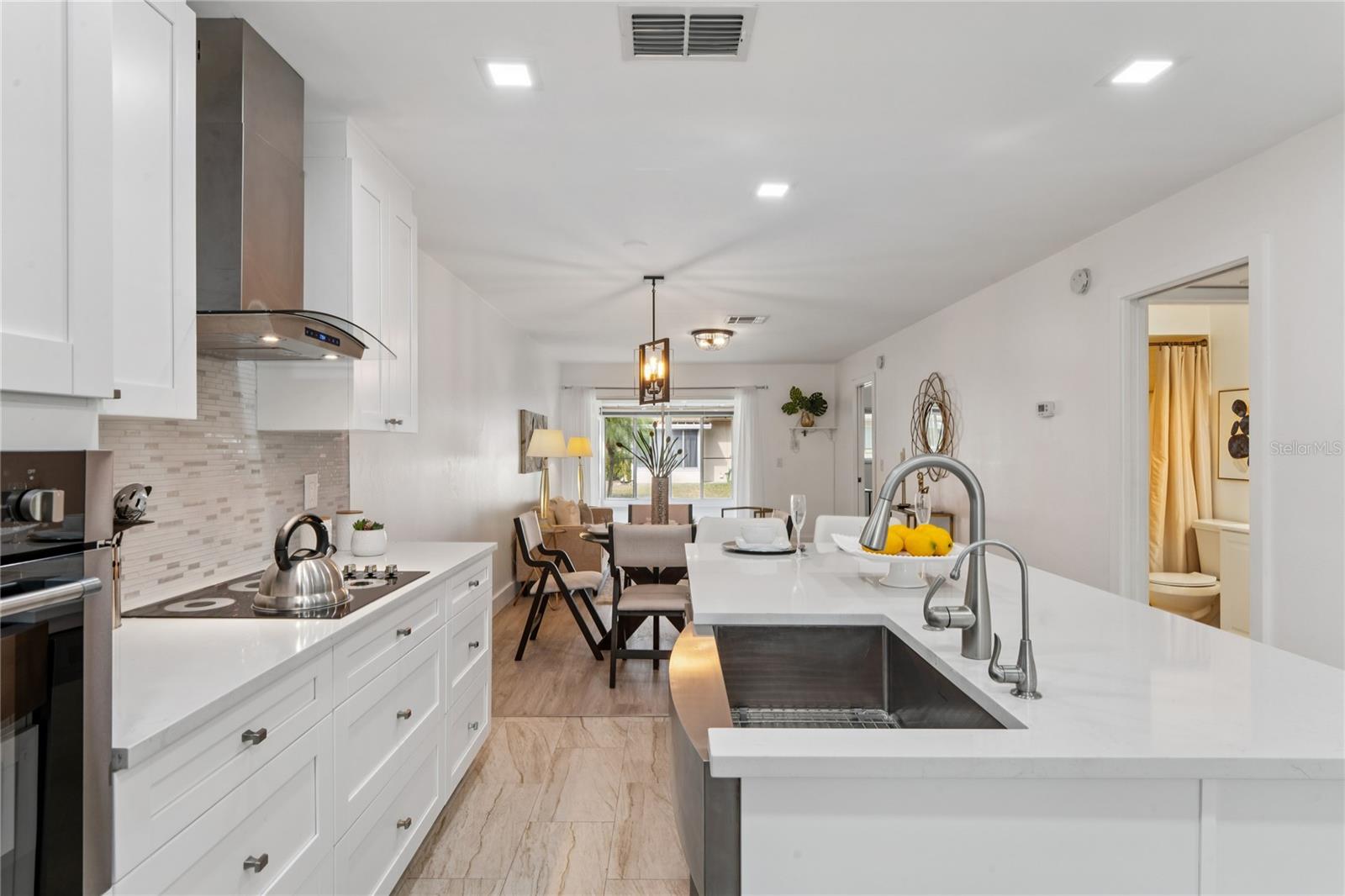 AZALEA WOODS CONDO - Residential