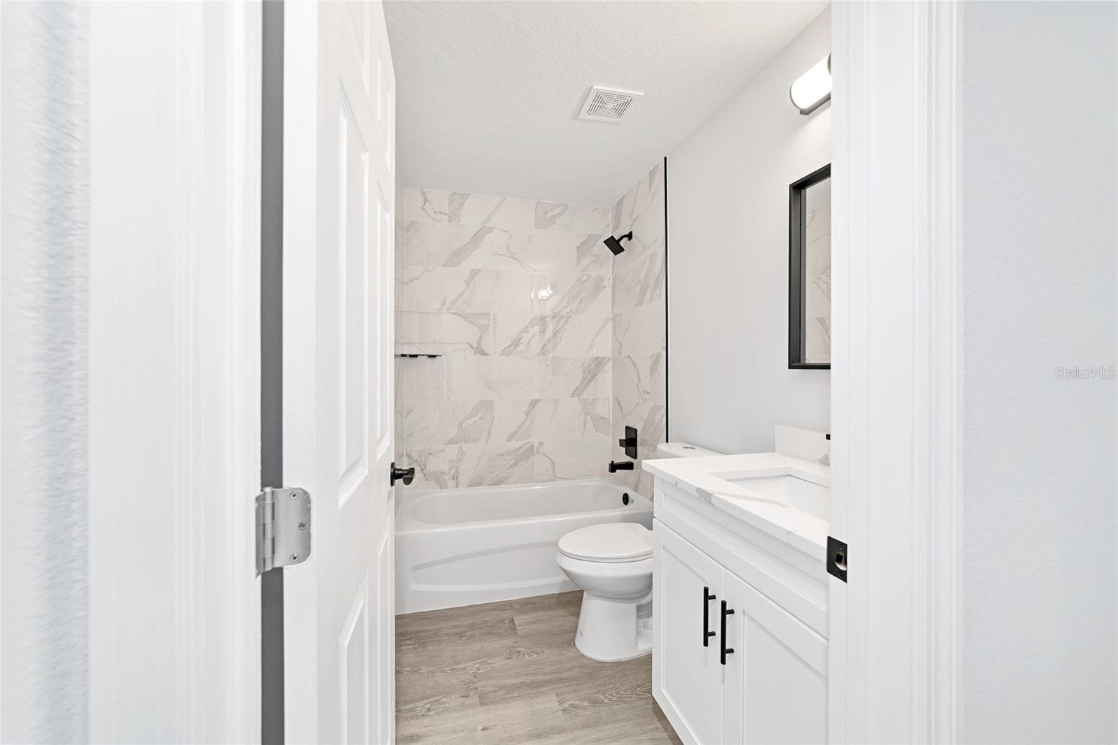 RAINBOW PARK UN #2 - Residential