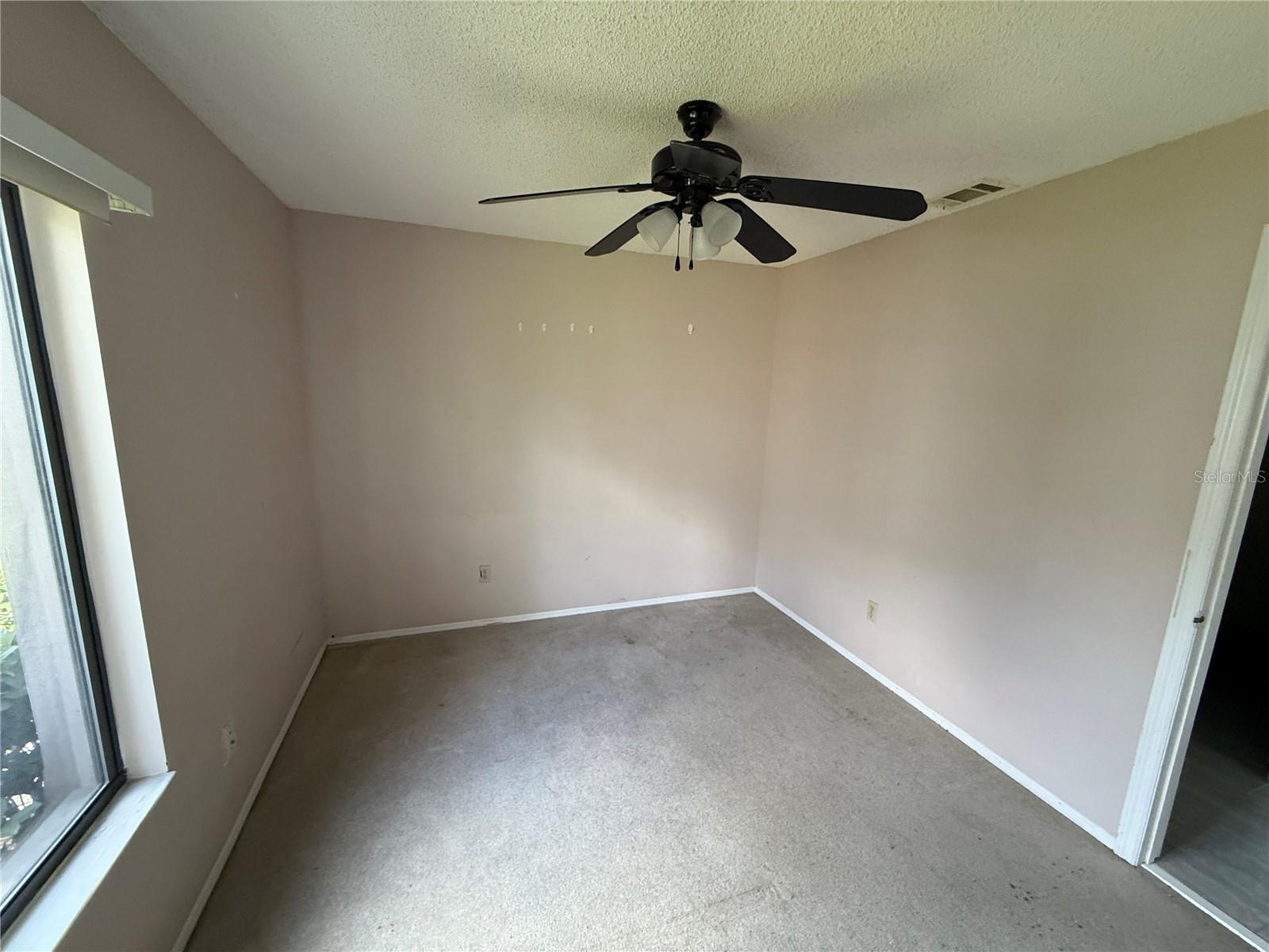 BVL LAKEPOINTE TWNHMS - Residential Lease