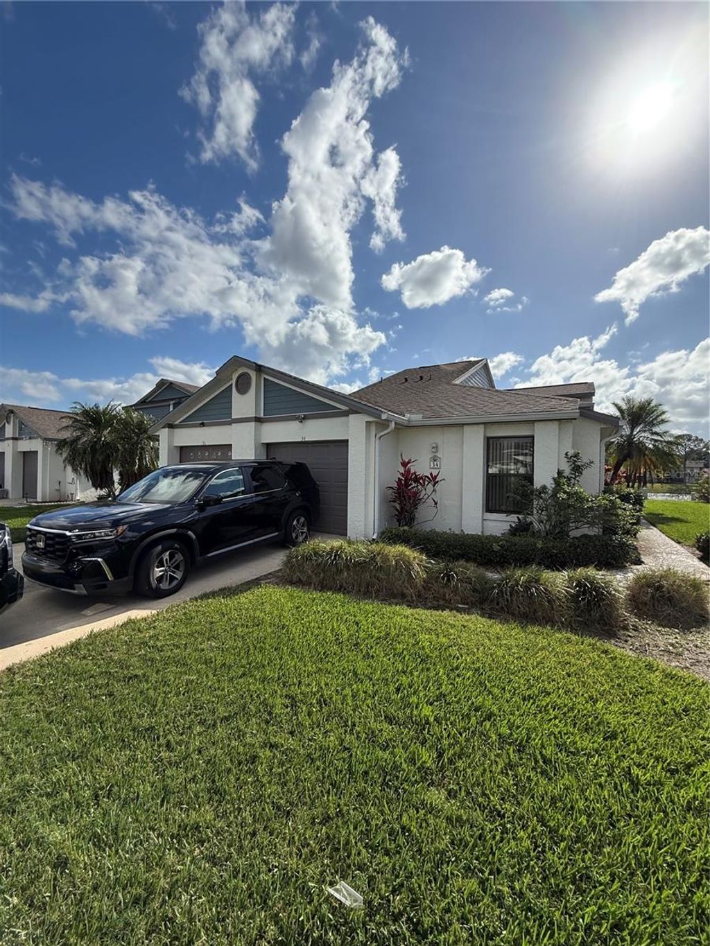 Photo of 34 Lakepointe Circle, Kissimmee, FL 34743 (MLS # S5141187)