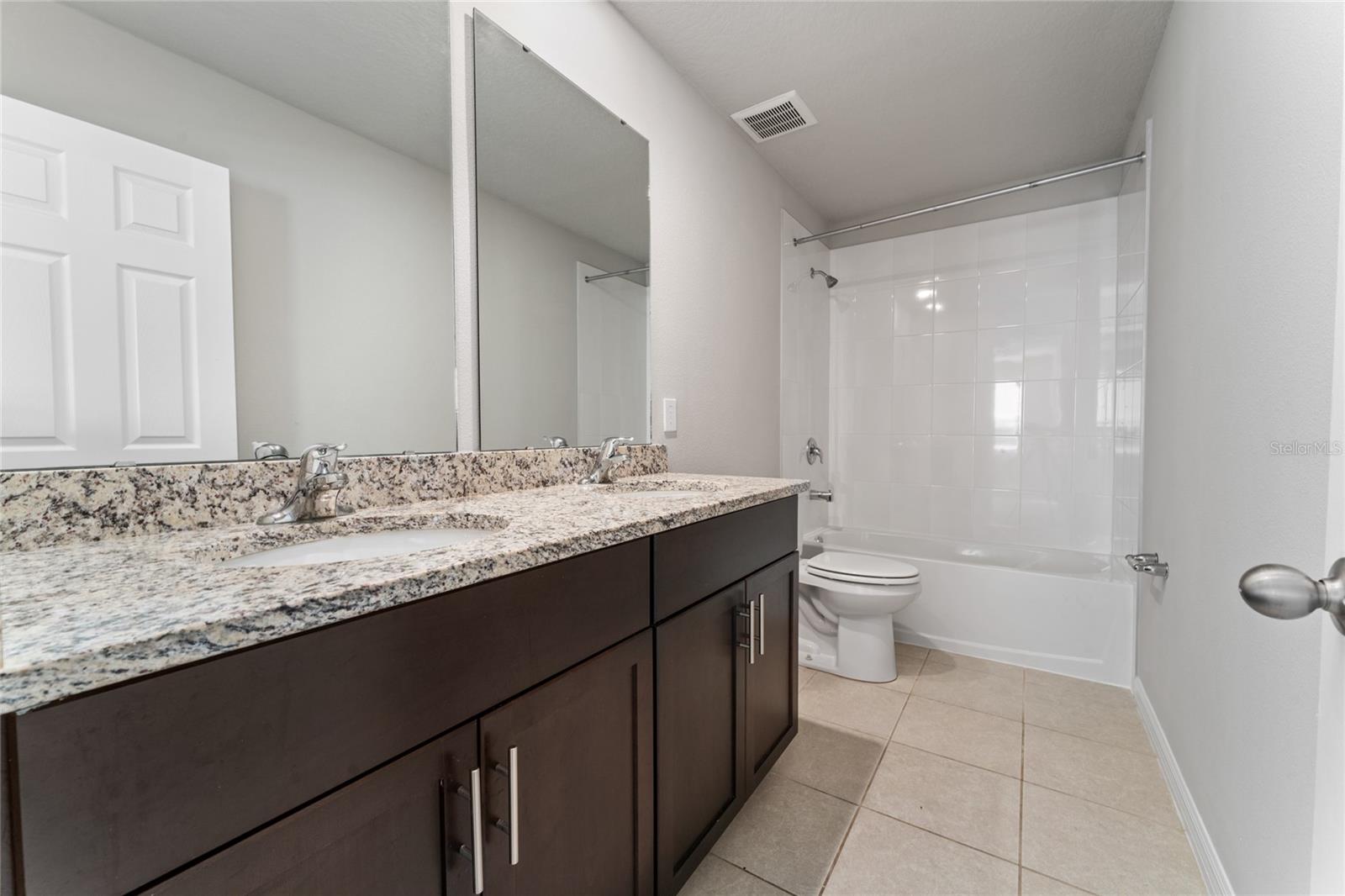 TUSCAN MDWS PH 2 - Residential Lease