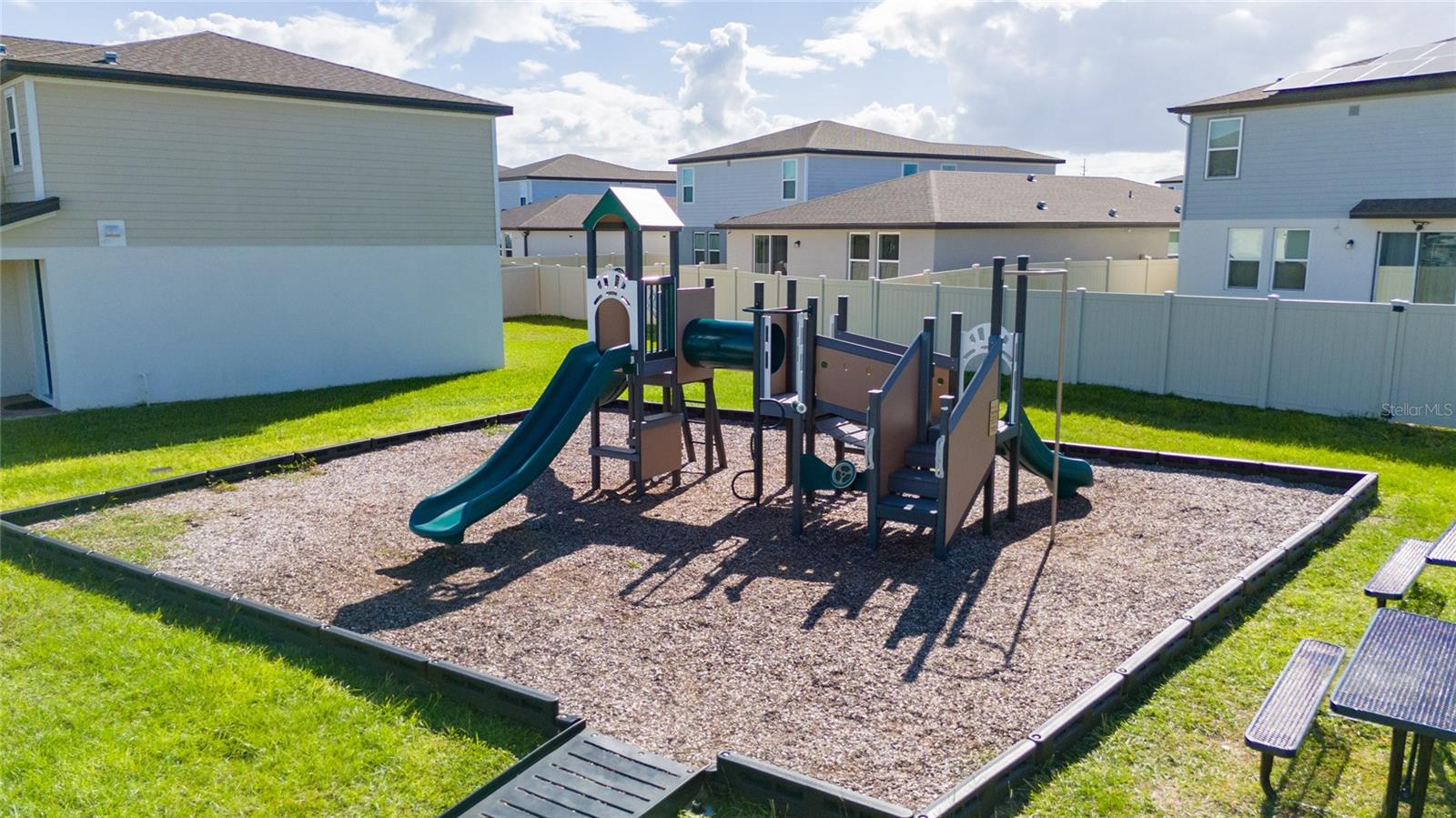 TUSCAN MDWS PH 2 - Residential Lease