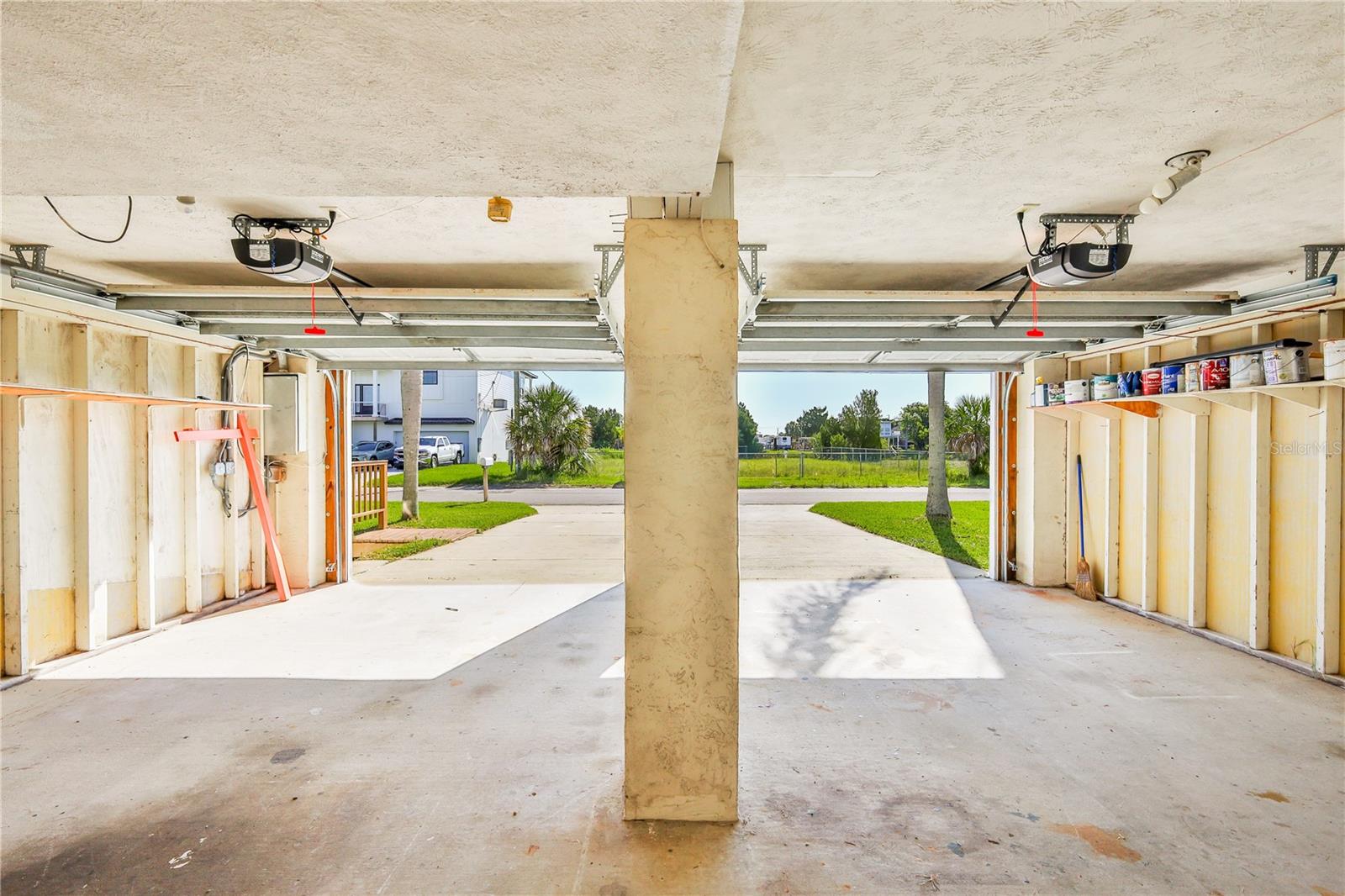 HERNANDO BEACH UNIT 12 - Residential