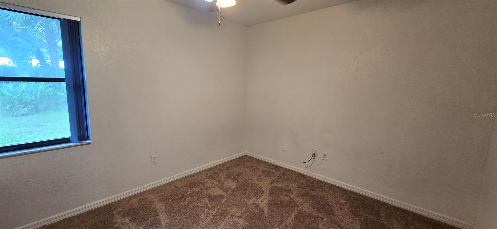 SUNRAY ESTATES - Residential Lease