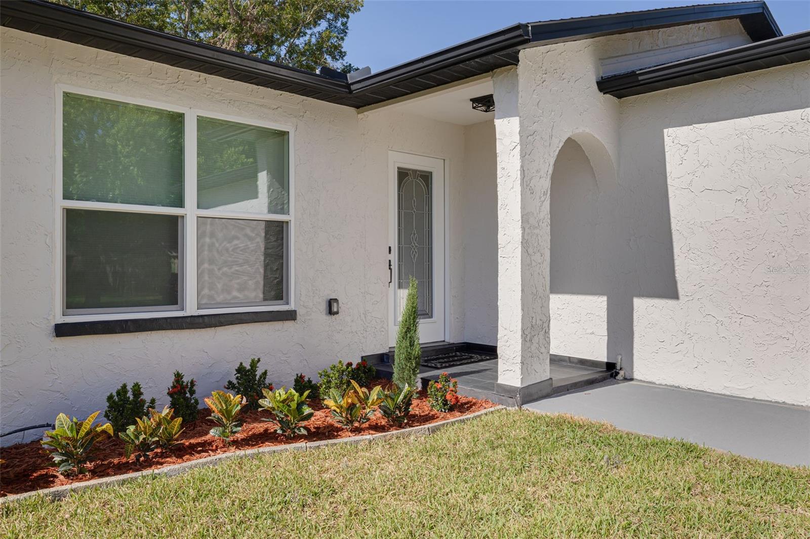104 MEADOWCROSS DRIVE