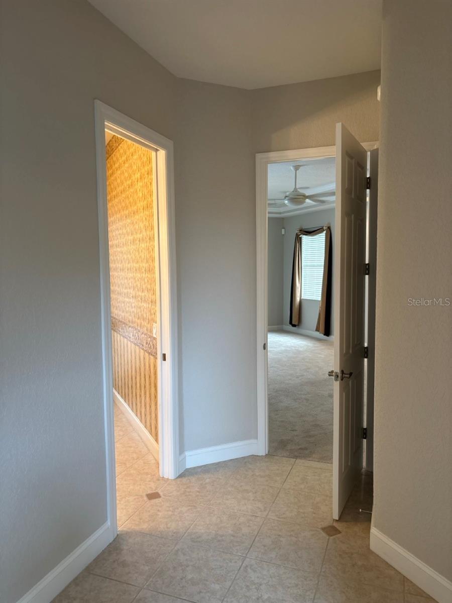 LAUREL WOOD - Residential