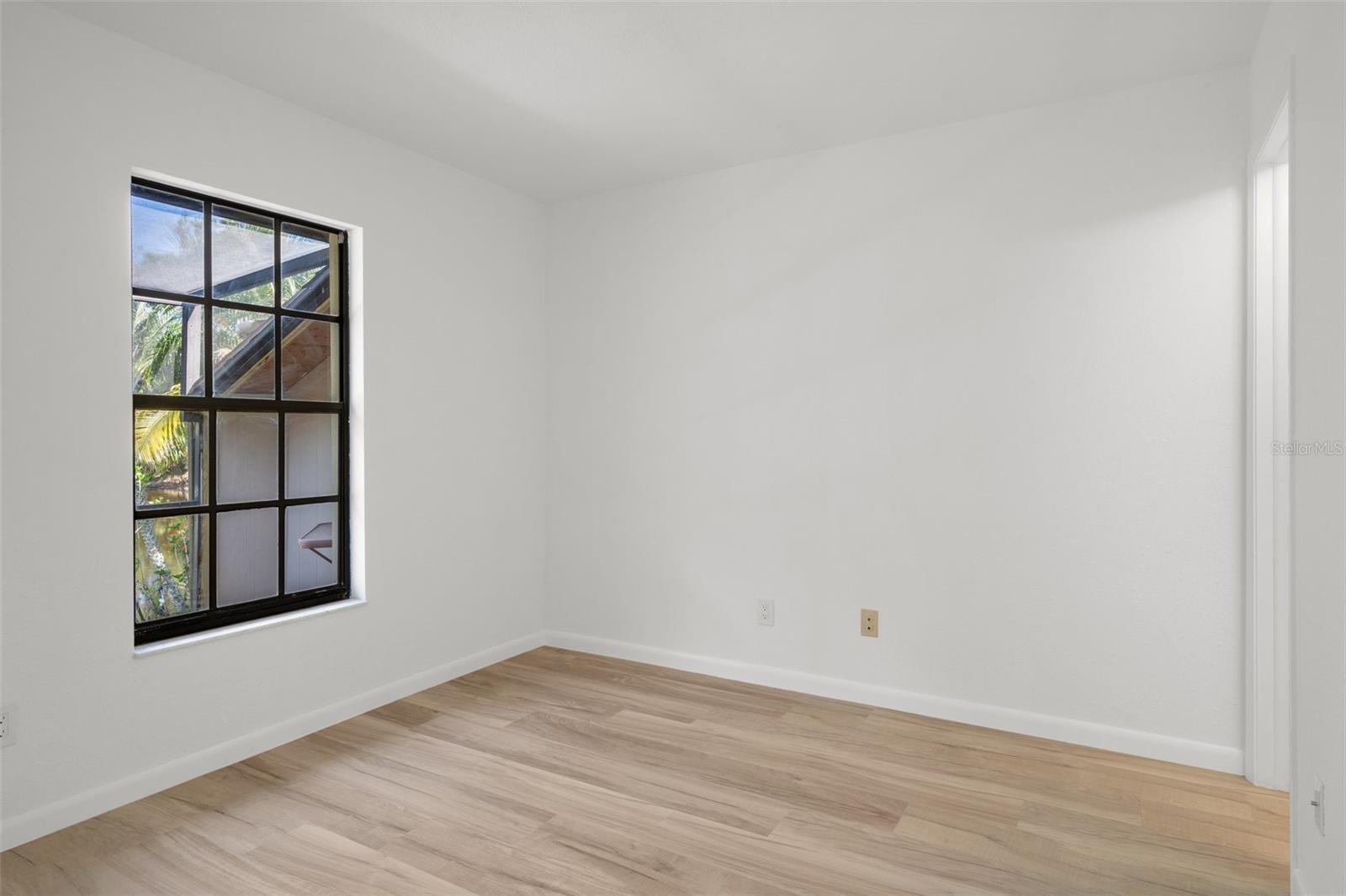 CARROLLWOOD SPRGS CLUSTER HMS - Residential