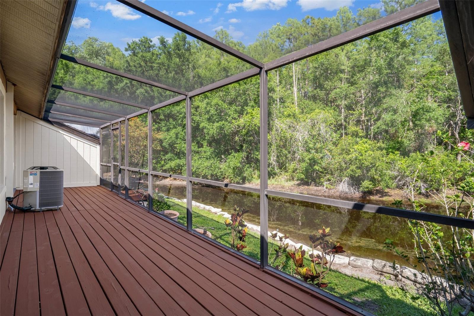 CARROLLWOOD SPRGS CLUSTER HMS - Residential
