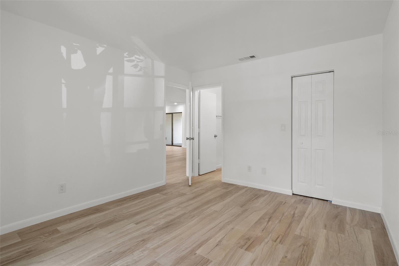 CARROLLWOOD SPRGS CLUSTER HMS - Residential