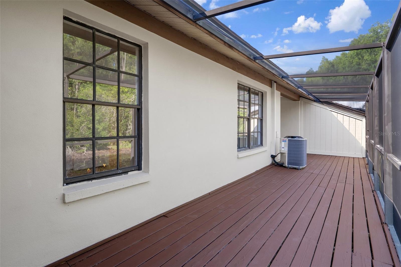 CARROLLWOOD SPRGS CLUSTER HMS - Residential