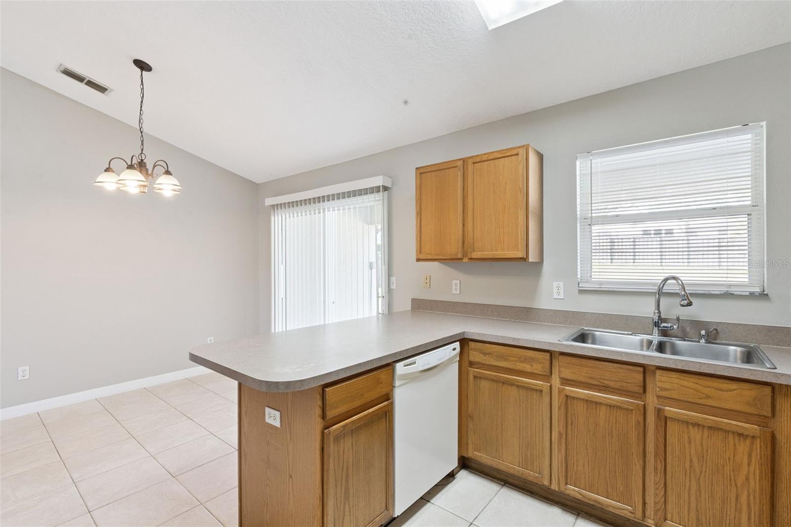 EASTRIDGE PH 2 MINNEOLA - Residential Lease