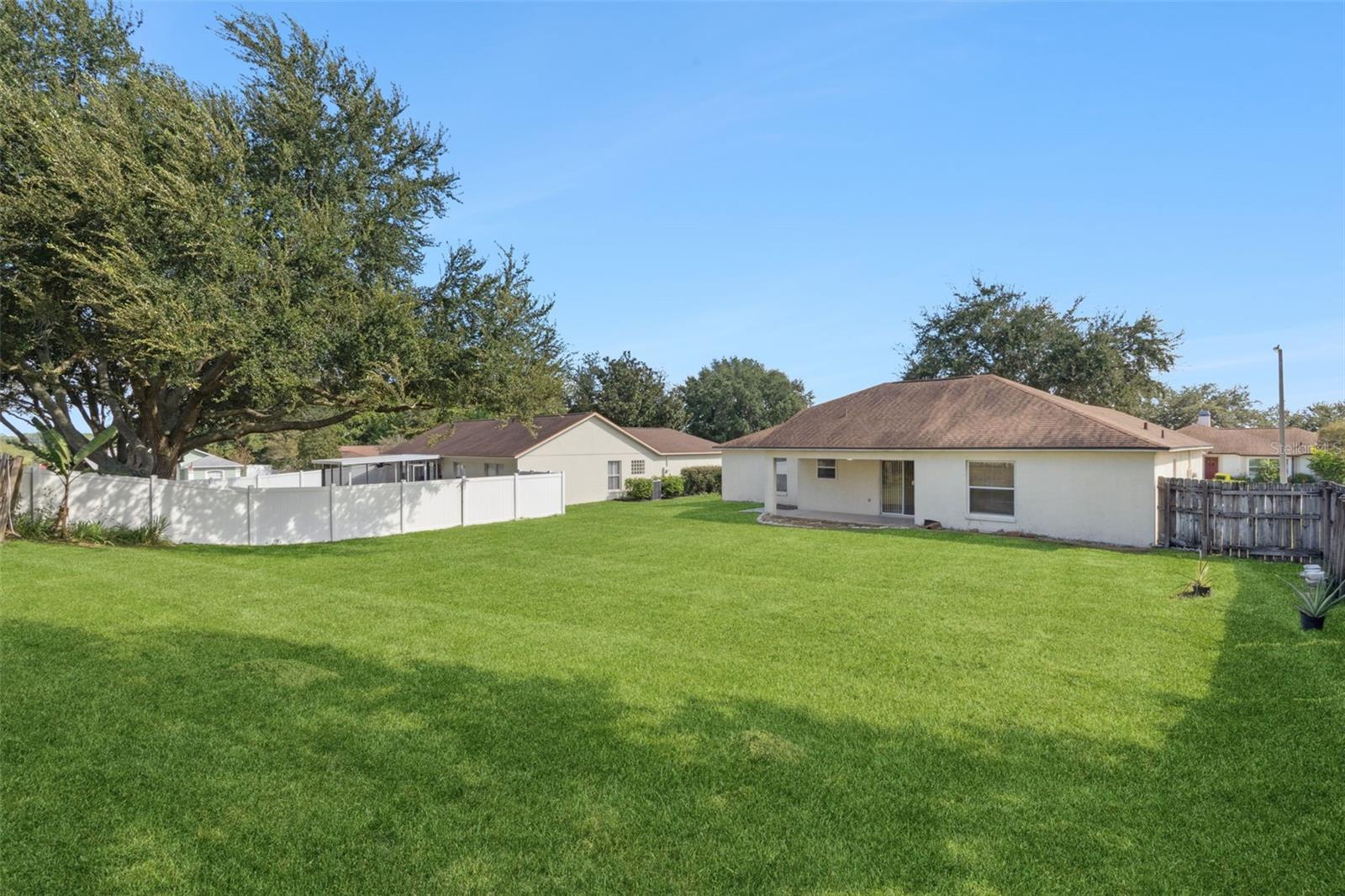 EASTRIDGE PH 2 MINNEOLA - Residential Lease