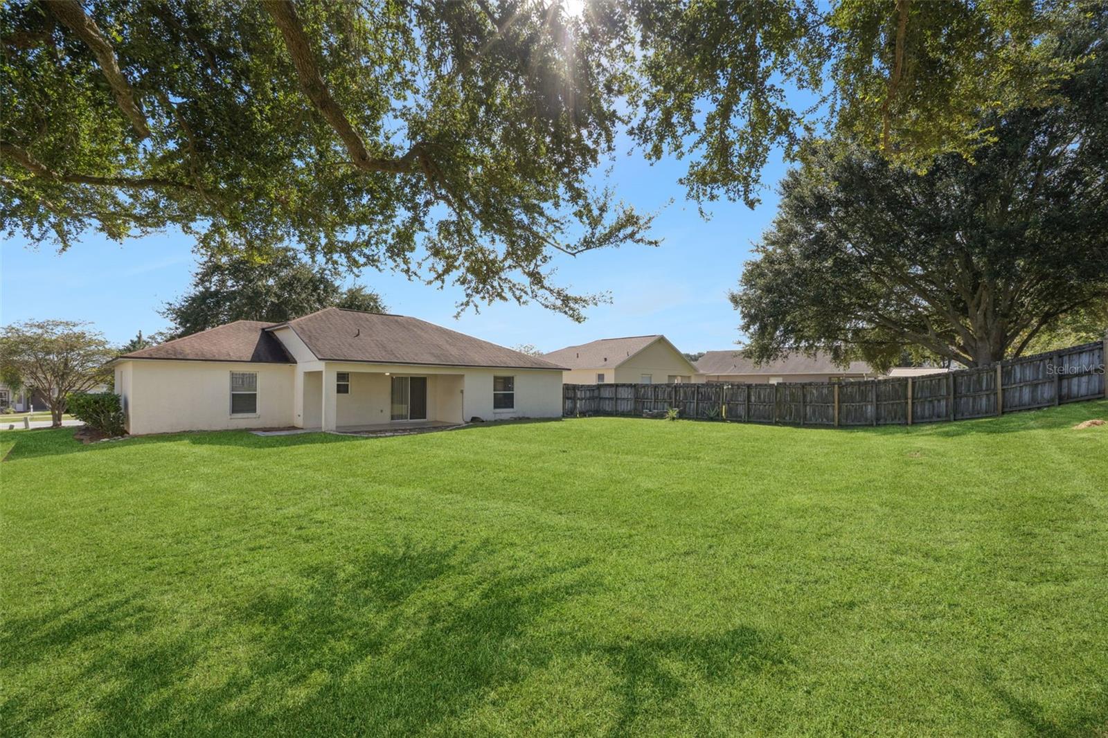 EASTRIDGE PH 2 MINNEOLA - Residential Lease