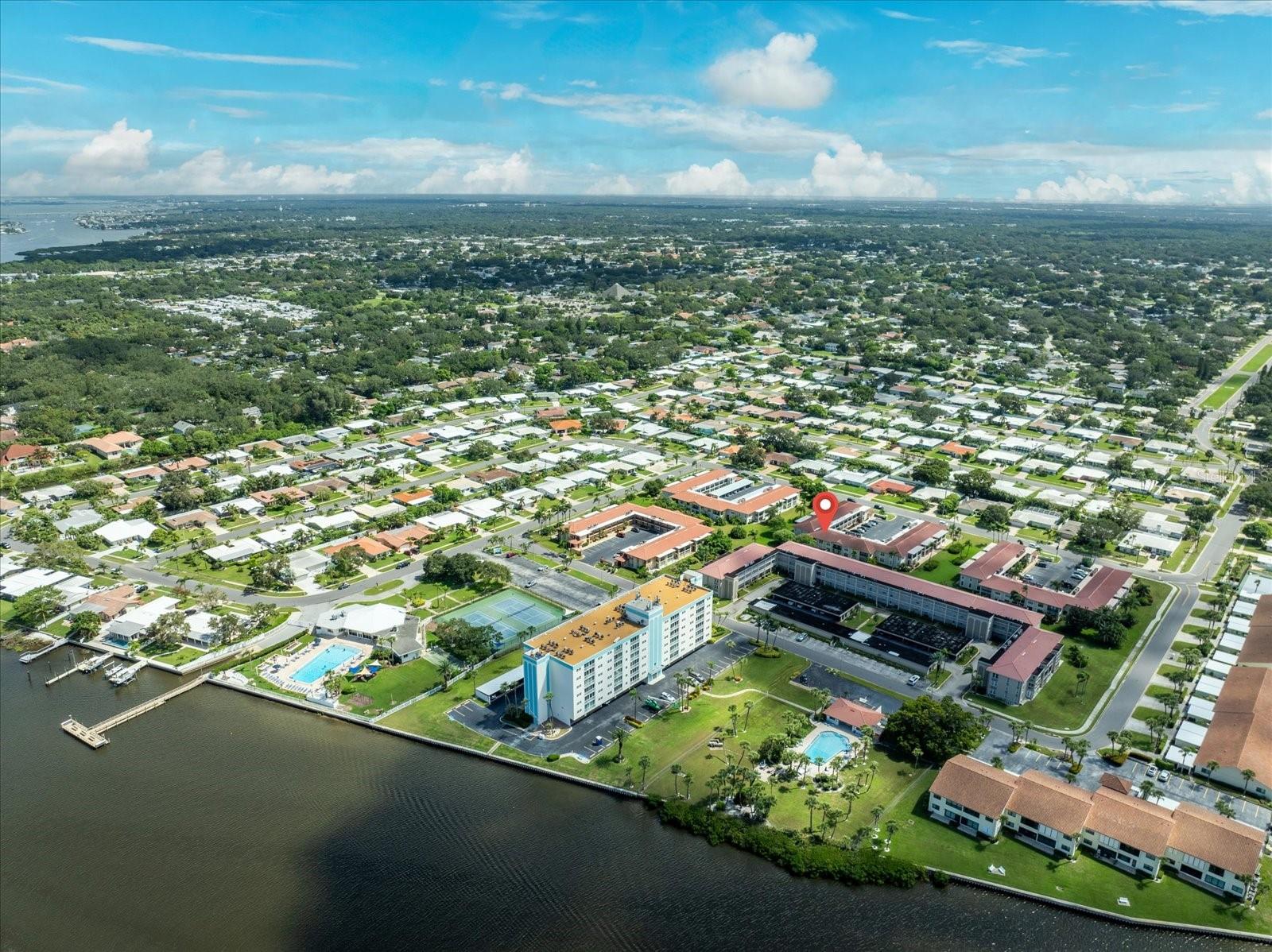 IMPERIAL POINT CONDO - Residential