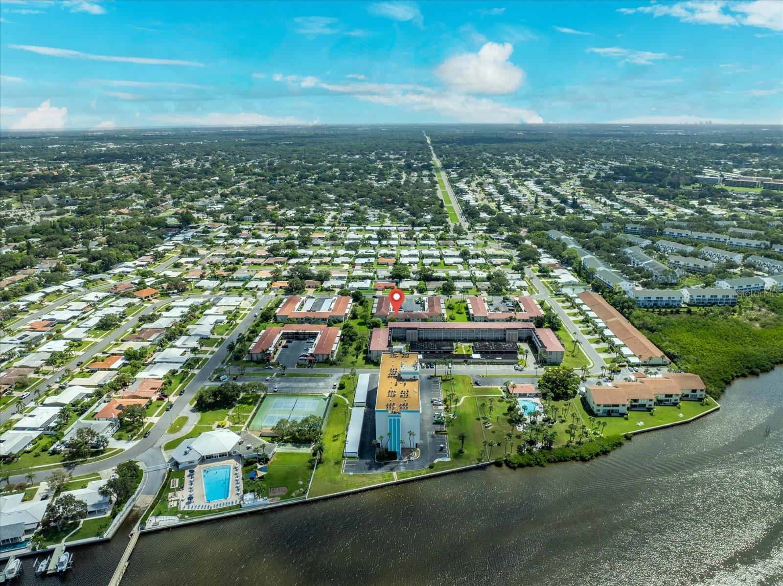 IMPERIAL POINT CONDO - Residential