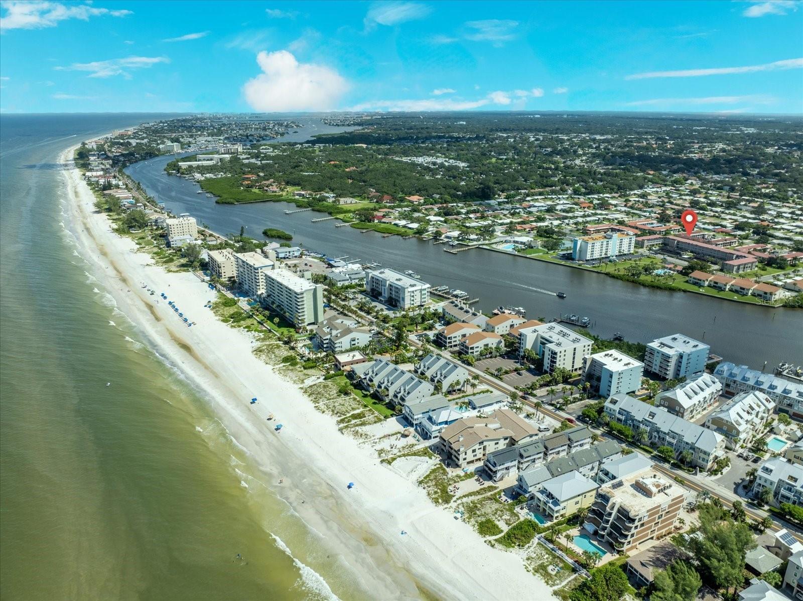 IMPERIAL POINT CONDO - Residential