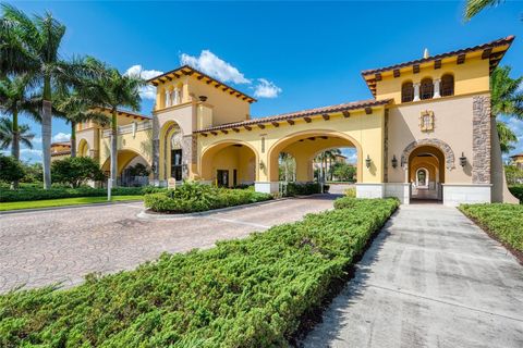 A home in VENICE