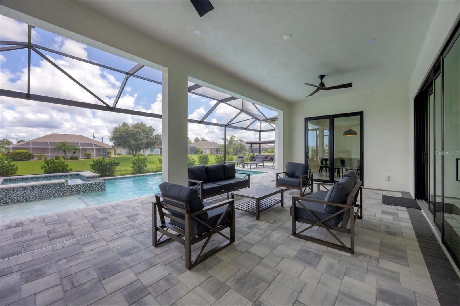 ROTONDA WEST WHITE MARSH - Residential