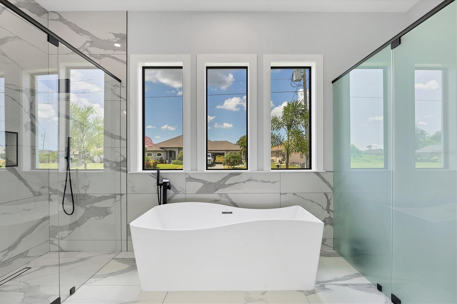 ROTONDA WEST WHITE MARSH - Residential