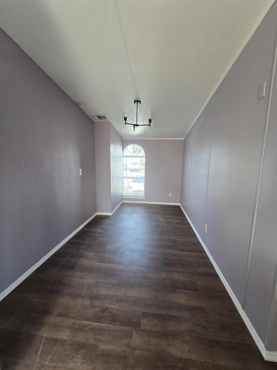 PHOENIX 02 PH 01 - Residential Lease