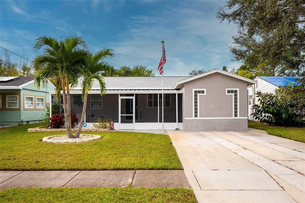 Photo of 435 3rd Street NW, Largo, FL 33770 (MLS # TB8455661)