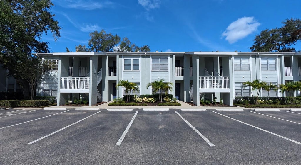 Photo of 5440 S Macdill Avenue #1I, Tampa, FL 33611 (MLS # A4697582)
