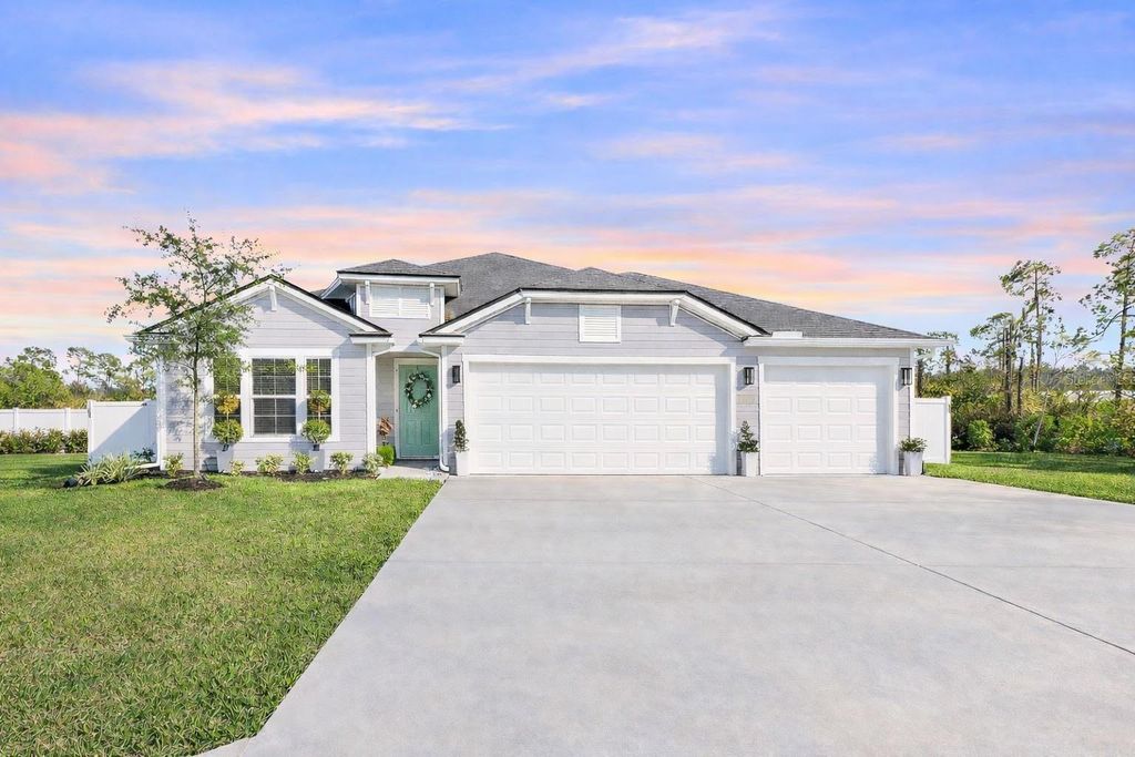 Photo of 14 Rybark Lane, Palm Coast, FL 32164 (MLS # FC315701)